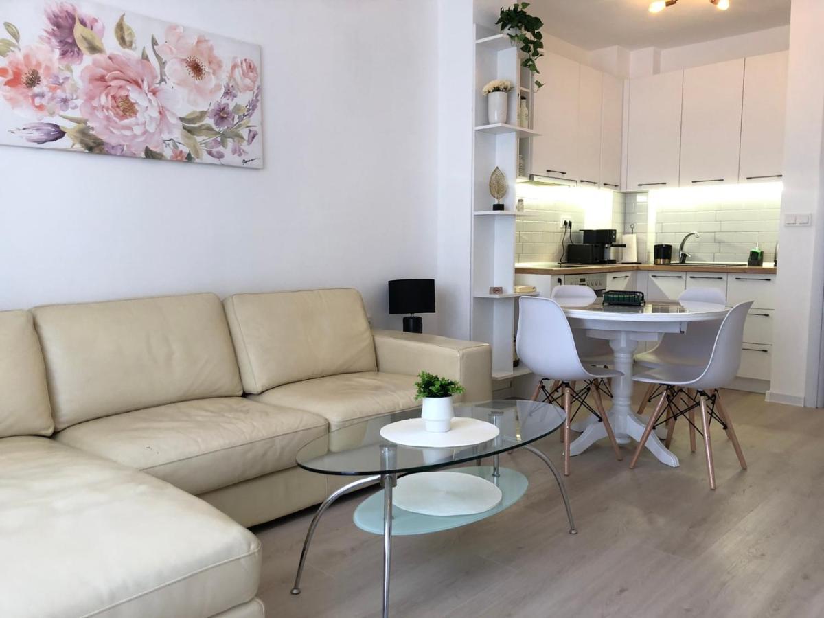 Magnolia Apartment Varna Ngoại thất bức ảnh